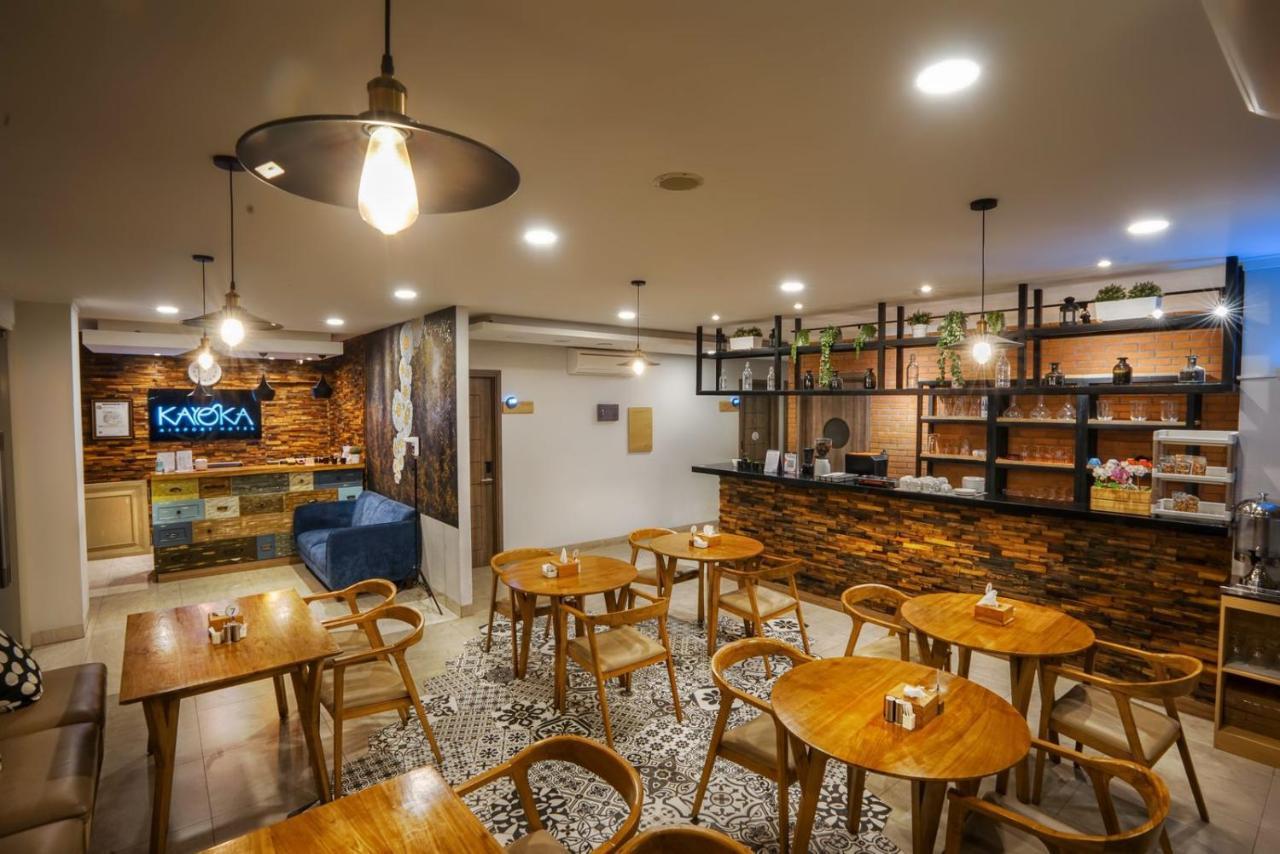 Kaloka Airport Hotel Sumbawa Besar Ngoại thất bức ảnh